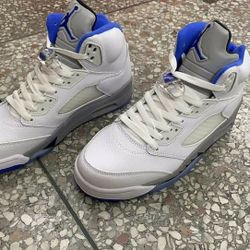 Air Jordan 5 x Stealth 2.0