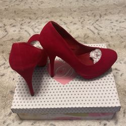 Red Stiletto 
