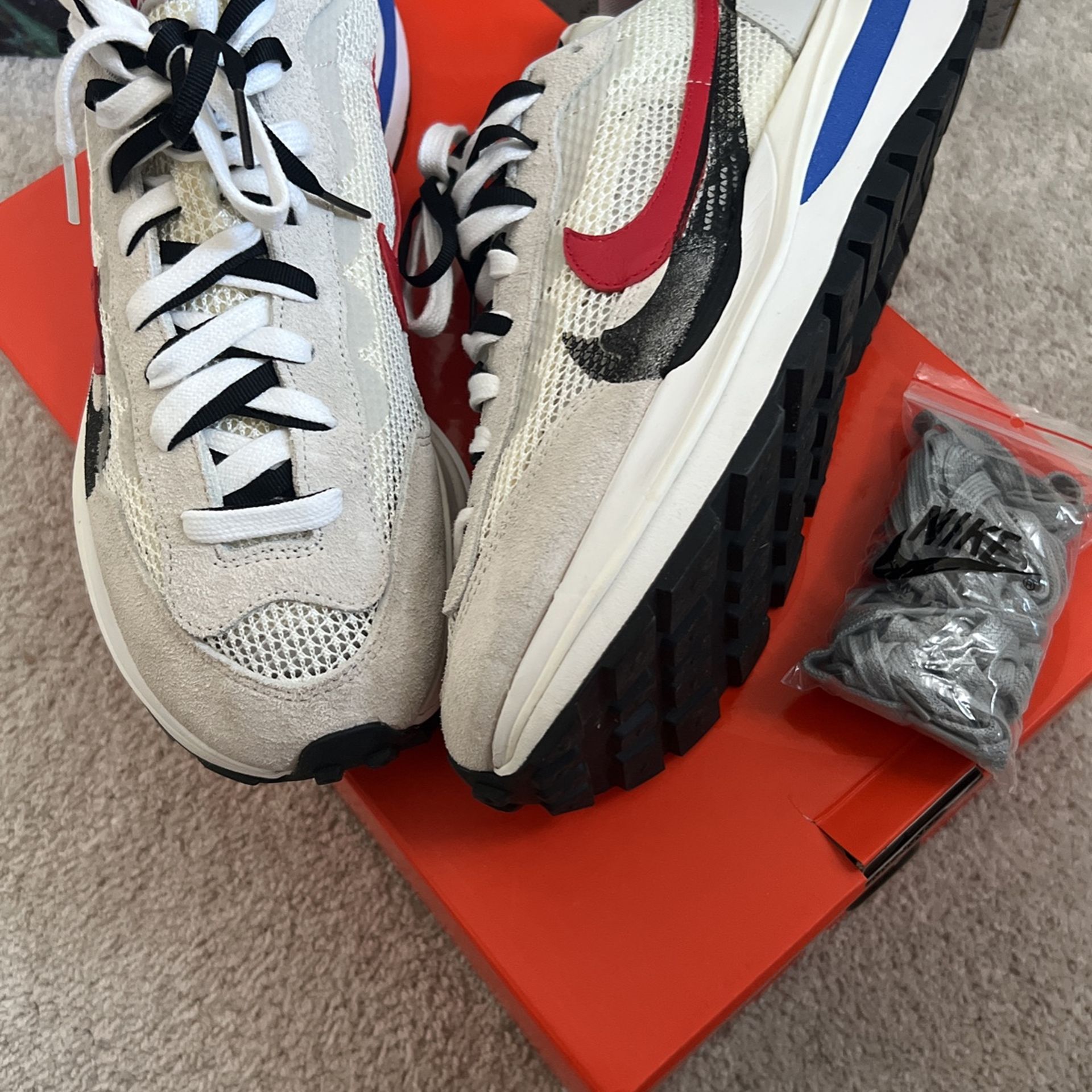 Sacai Nike Vaporwaffle Fuchsia Size 12 Nike x sacai VaporWaffle  main image 3