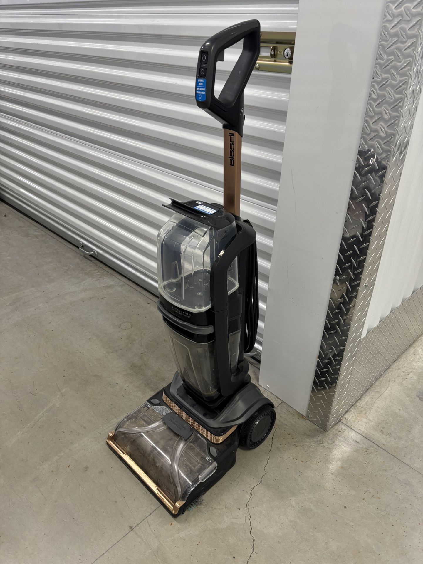 Bissell Revolution Hydro steam