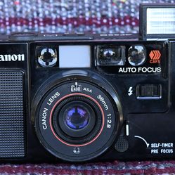 Vintage Canon AF35M Autoboy 35 MM Film Camera