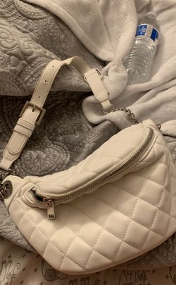 White leather fanny pack