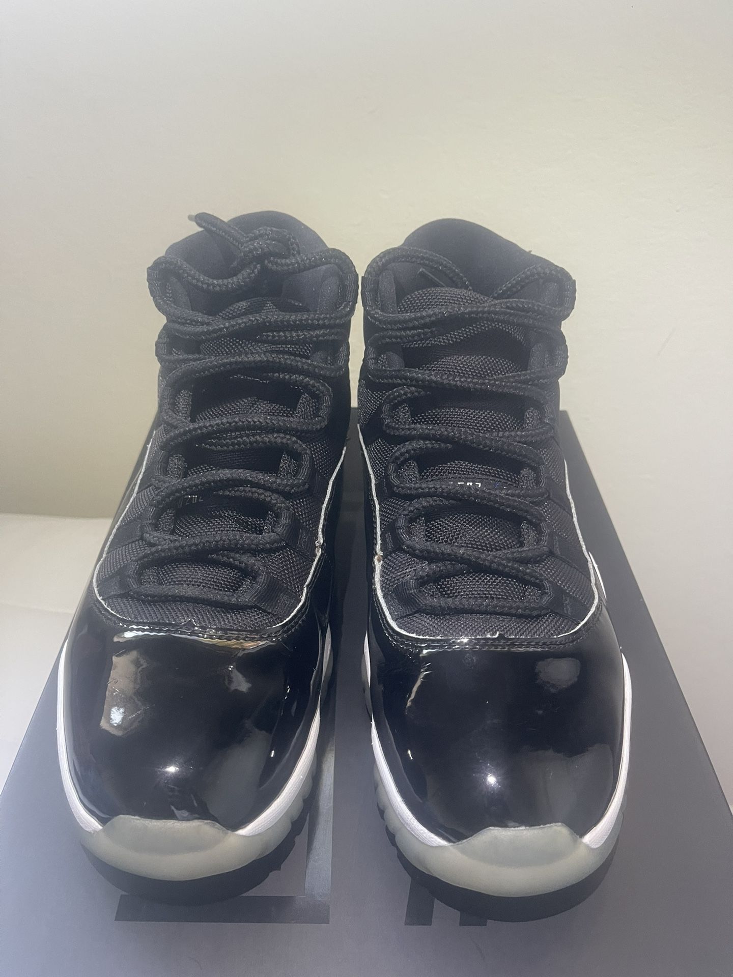 Air Jordan 11 “Space jams” 2016