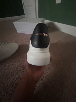 alexander mcqueen oversized white and black