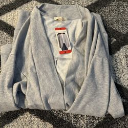 New Women’s Cardigan Medium 