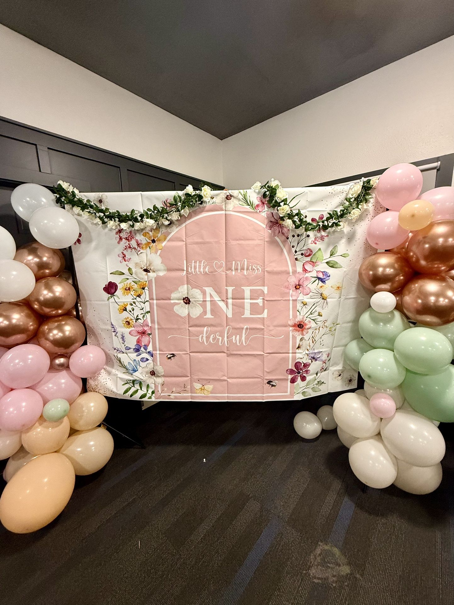 Birthday Banner / ONEderful