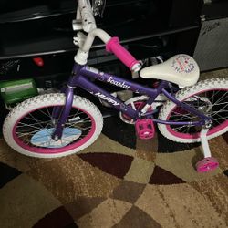 Huffy 18" Sea Star Kids' Bike, Fits Riders 3'5" - 4'1", Purple, Child, Girl's