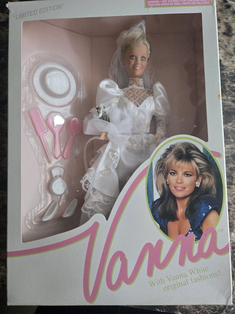 1990  Vintage Vanna White Limited Edition Doll