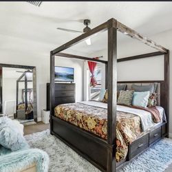 King canopy bedroom set