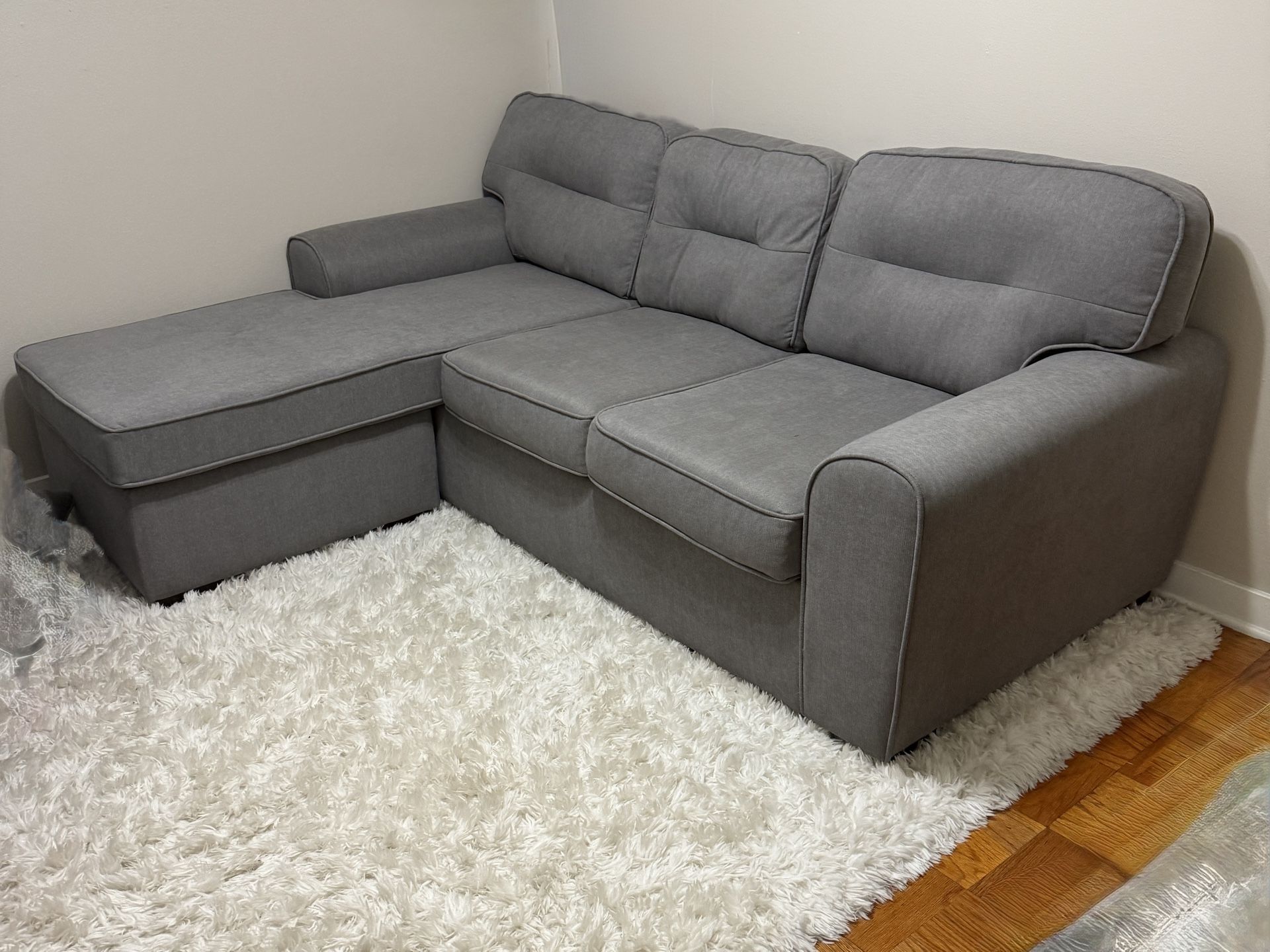 Two Piece Sectional With Reverse Chaisse  Lounger 