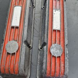 Small Block Chevy Vintage Valve Covers 