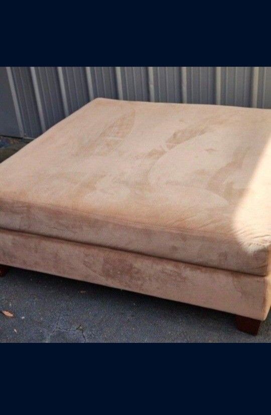 Large Ottoman