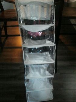 organizes clothes