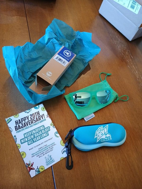 Baja blast sunglasses And Case