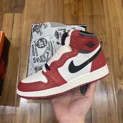 Nike Air Jordan 1 Retro High OG Lost And Found Chicago