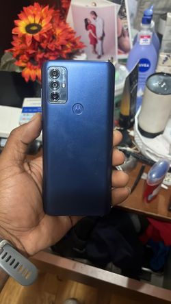 Moto G Play 2024