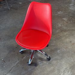 Mid Century Rolling Office Chair