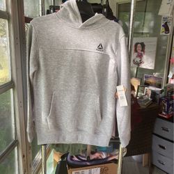 NWT Reebok Grey Hoodie / Boys 14-16 / Hoody / Tag Price $36 asking $12