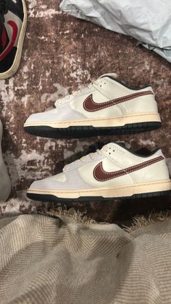 Nike Dunk Low Dark Pony Soft Pearl