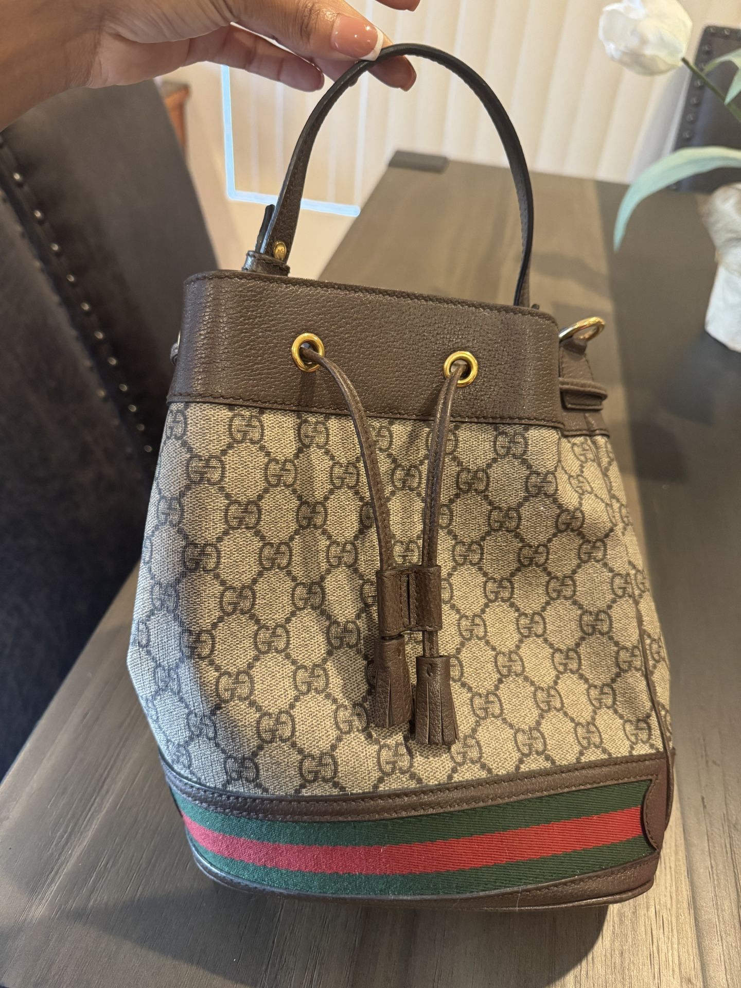 GUCCI GG Supreme Monogram Web Small Ophidia Bucket Bag