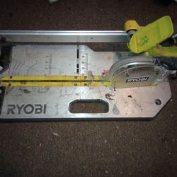 Ryobi Flooring Saw