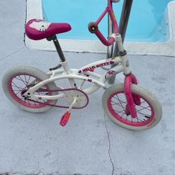 Girl’s Hello Kitty 14’