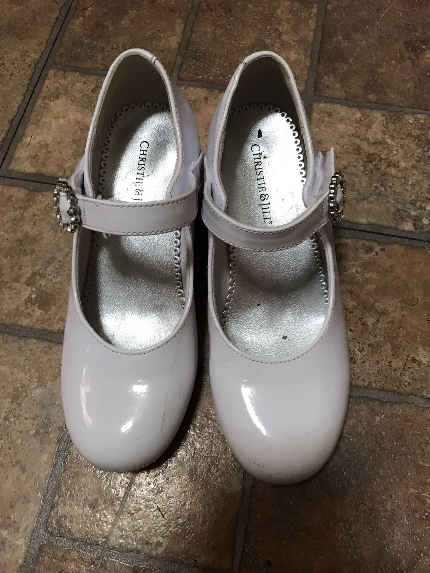 Girl’s Shoes