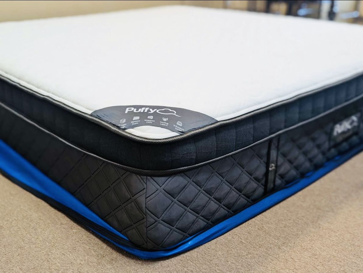 Queen Puffy Royal Hybrid Mattress β Ultra Plush
