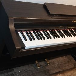 KAWAI PIANO