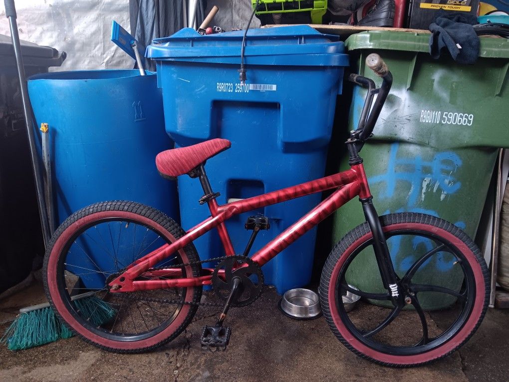 BMX Bike 20inch Tires New Tubes Too Clean Bike No Problems