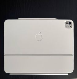 Ipad Pro 13 inch(M5, 1TB storage, Nanotexture Glass, 16GB RAM)