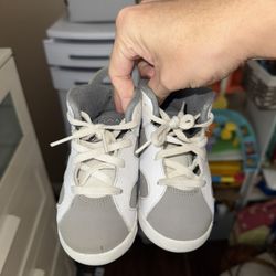 Jordan 6 Toddler grey