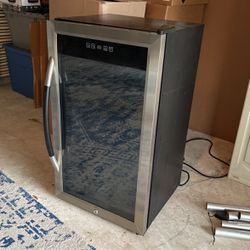Minifridge With Freezer PRICE DROP for Sale in Houston, TX - OfferUp