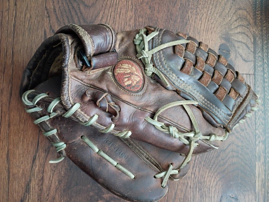 Nokona Baseball Glove: X2F 1200