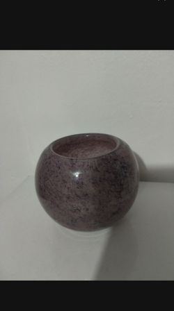 BLOWN GLASS ART - VASE / CANDLE HOLDER 4"× 3.5" - A900