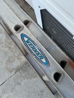 Werner Aluminum Extension Ladder 20 ft