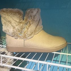 Bebe Nayeli Sand Faux Fur Ankle Boots Shoes Size 10