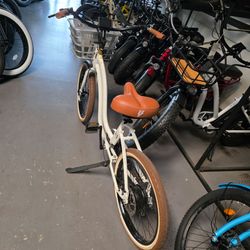 New EBC Electric bike company model y 24" small cruiser white ebike