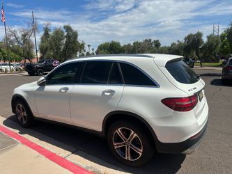 2019 Mercedes-Benz GLC 300
