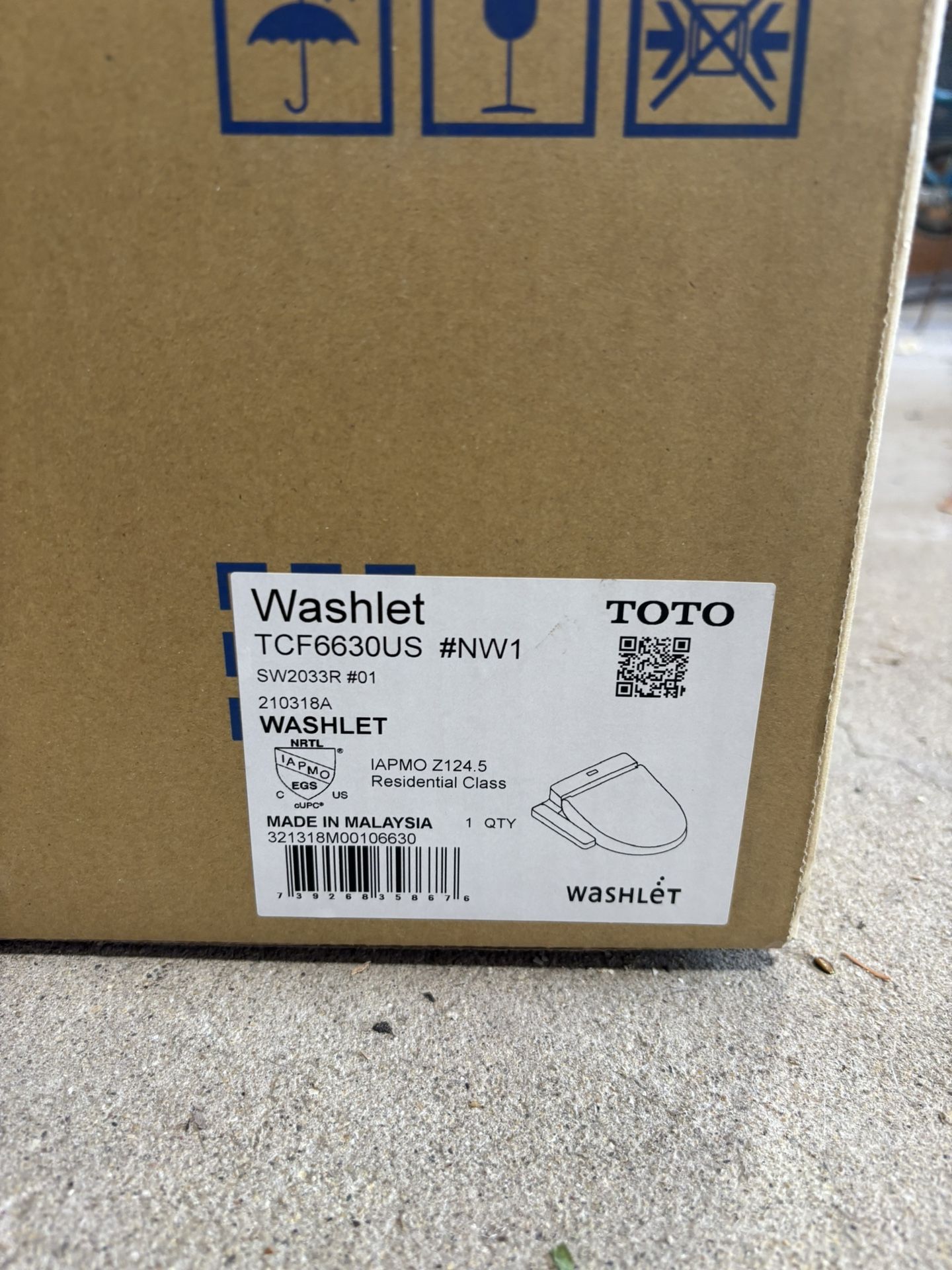 Toto Washlet - Bidet With Multiple Settings