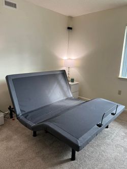 DreamCloud Full Size Adjustable Base