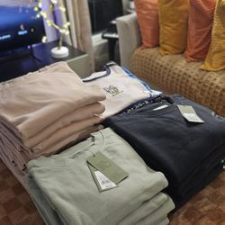 QTY 39pcs Assorted Mens and Womens Clothes 🎯 Brands