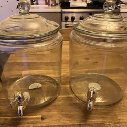 Threshold 2-gal Beverage Dispenser