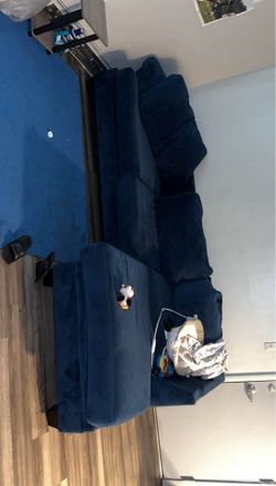 Sectional couch