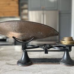 Antique Cast Iron Scale