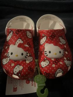 Hello Kitty Crocs 