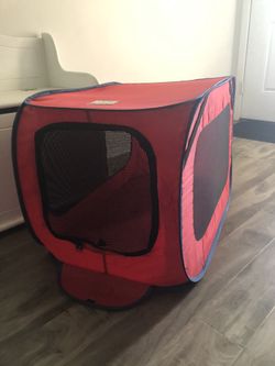 Collapsible Pet Carrier