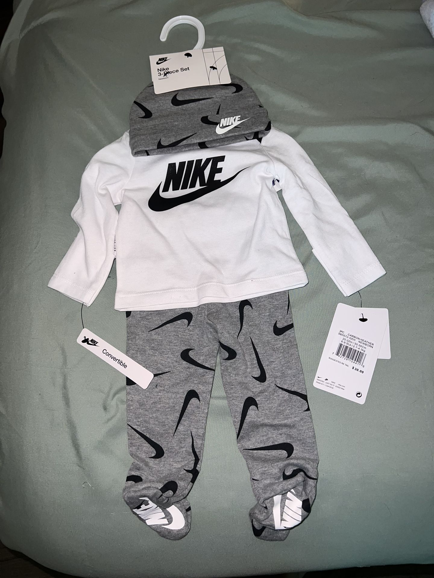 Size Newborn Nike Baby Set
