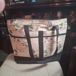 Hawaiian Island Accent Beach Bag