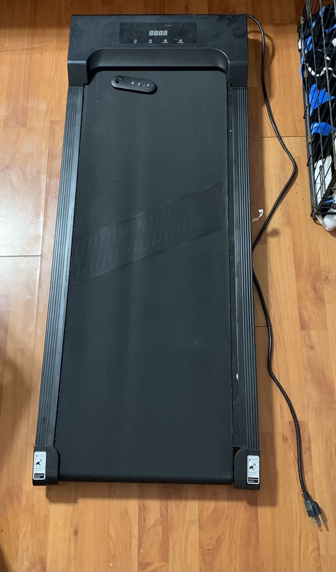 Gallelife 2 in 1 Under Desk Treadmill, Powerful and Quiet Walking Pad with Remote Control.